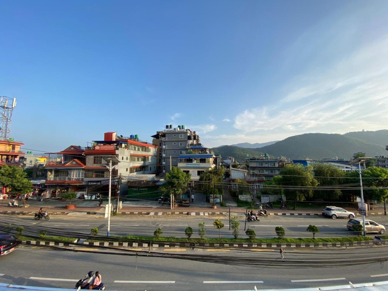 Hotel Piya Pvt Ltd Похара Екстериор снимка