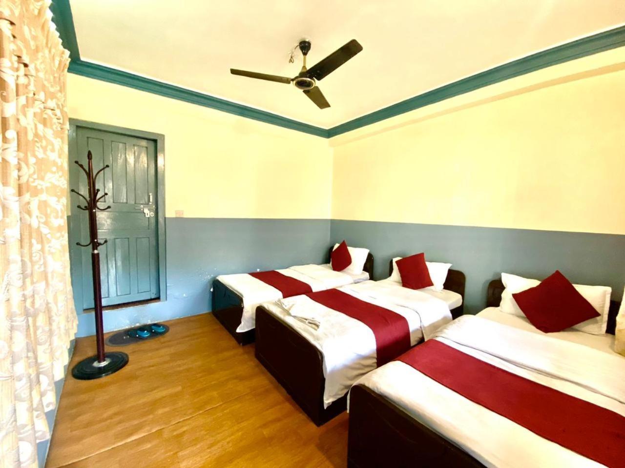Hotel Piya Pvt Ltd Похара Екстериор снимка
