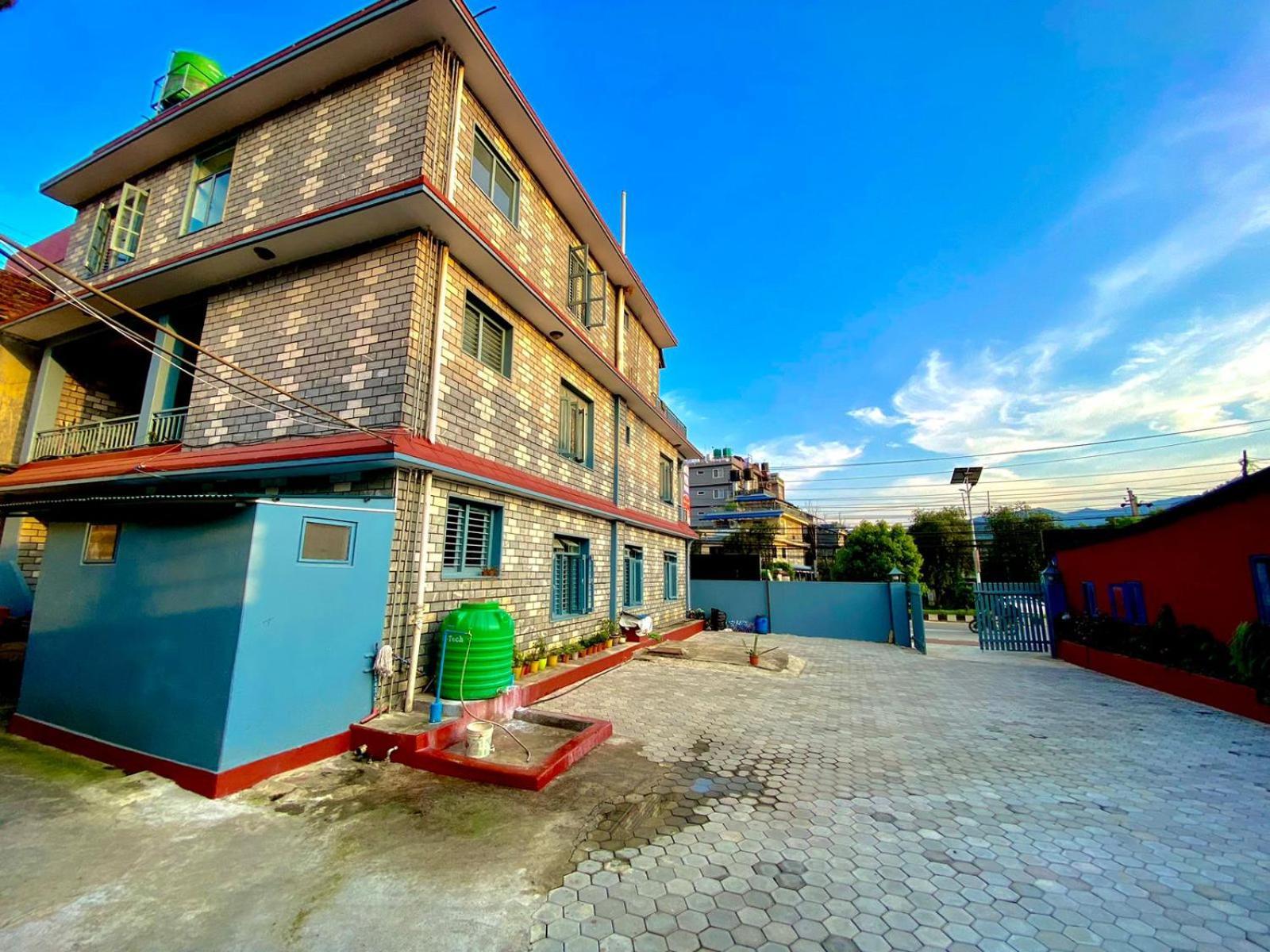 Hotel Piya Pvt Ltd Похара Екстериор снимка